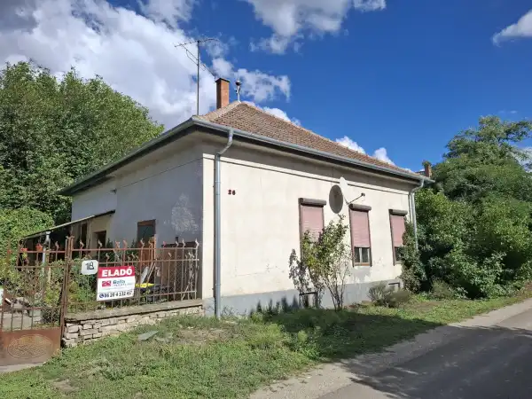 Eladó családi ház, Albertirsa 2 szoba 98 m² 38.5 M Ft