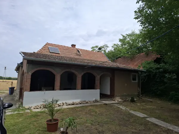 Eladó családi ház, Albertirsa 1 szoba 47 m² 32.5 M Ft