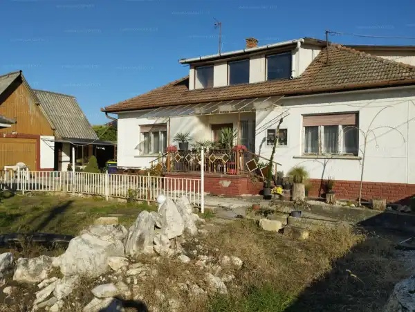 Eladó családi ház, Albertirsa 3 szoba 120 m² 39.9 M Ft