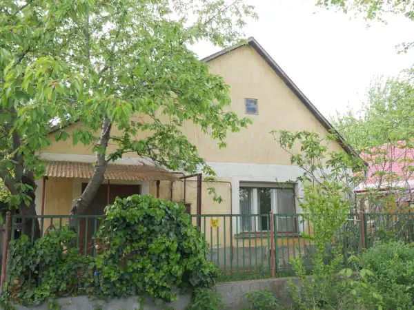 Eladó családi ház, Albertirsa 3 szoba 85 m² 29.9 M Ft