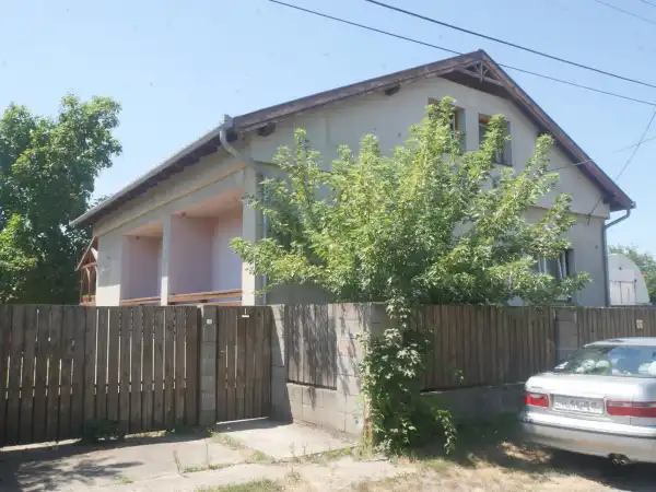 Eladó családi ház, Albertirsa 5 szoba 148 m² 59.9 M Ft