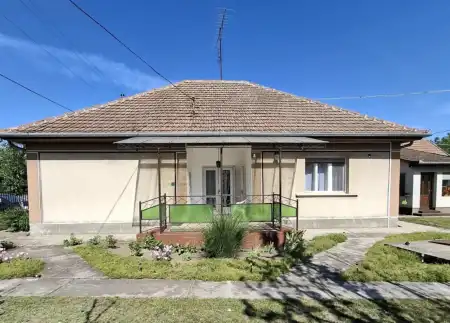 eladó családi ház, Albertirsa