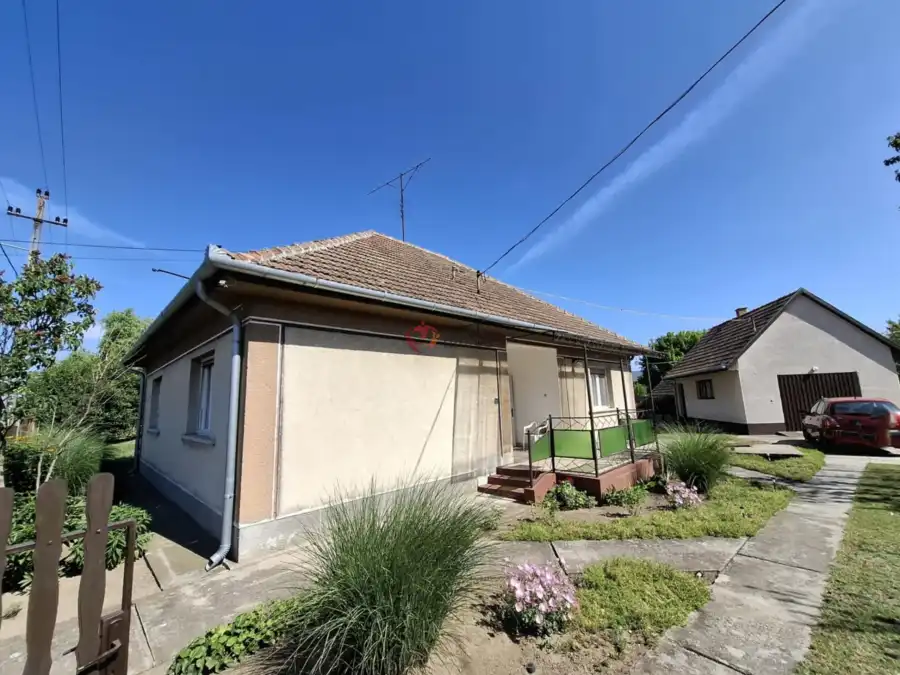 eladó családi ház, Albertirsa eladó családi ház, Albertirsa