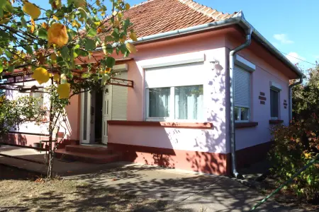 eladó családi ház, Albertirsa
