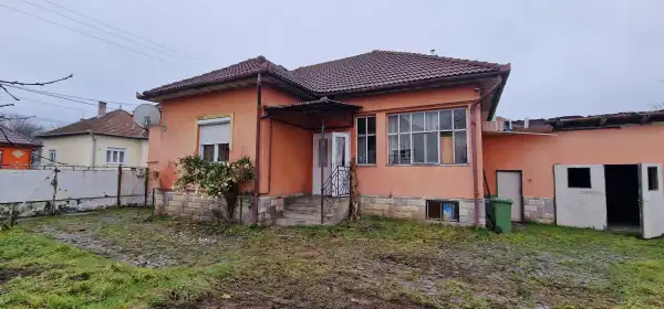 Eladó családi ház, Bag 3 szoba 107 m² 35 M Ft