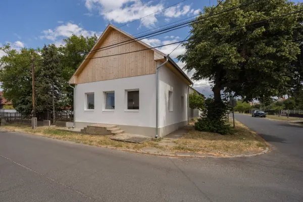 Eladó családi ház, Balassagyarmat 3 szoba 53 m² 50.99 M Ft