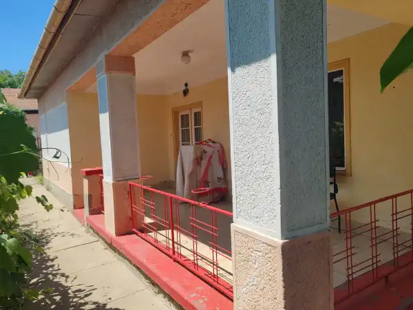 Eladó családi ház, Békéscsaba 2 szoba 85 m² 24 M Ft