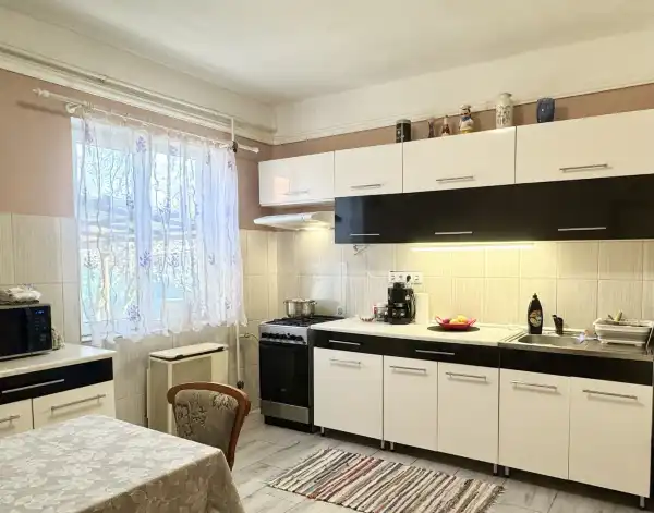 Eladó családi ház, Besenyőtelek 4 szoba 92 m² 19.9 M Ft