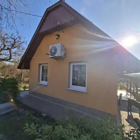 eladó családi ház, Bicske