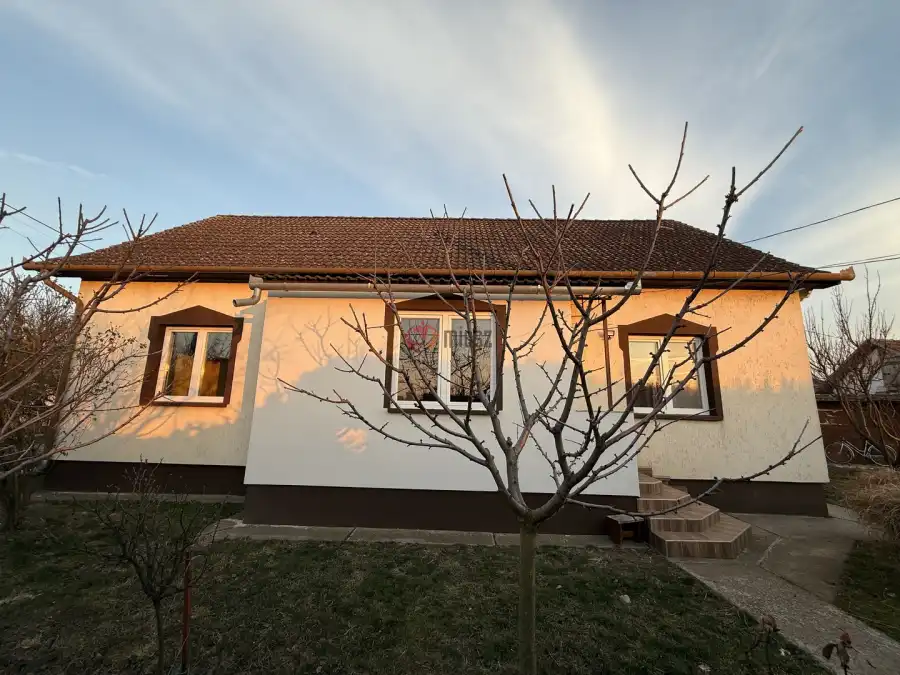 eladó családi ház, Biharnagybajom