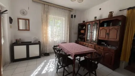 eladó családi ház, Bihartorda