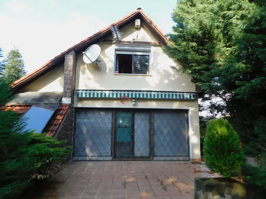 eladó családi ház, Bodony