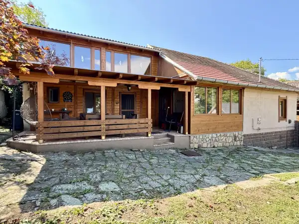 Eladó családi ház, Bogács 5 szoba 130 m² 44.5 M Ft