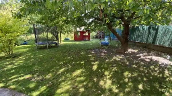 Eladó családi ház, Budakeszi 10 szoba 450 m² 214 M Ft