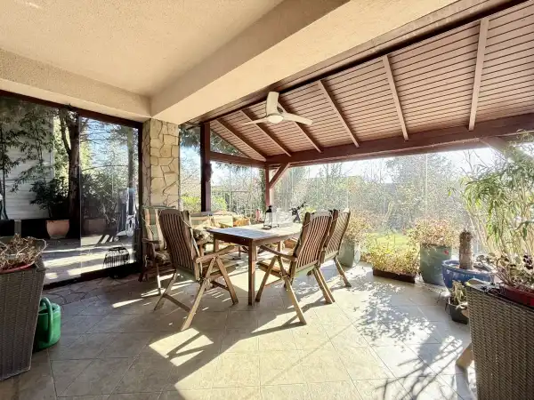 Eladó családi ház, Budaörs 5 szoba 200 m² 208 M Ft