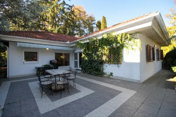 Eladó családi ház, Budapest, II. kerület 4 szoba 144 m² 175 M Ft