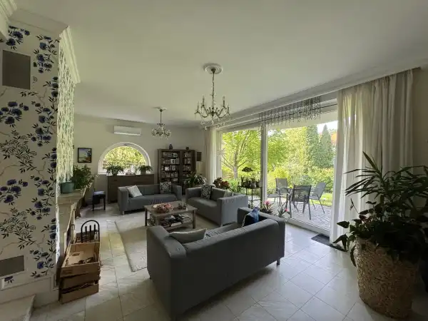 Eladó családi ház, Budapest, II. kerület 5+2 szoba 254 m² 475 M Ft