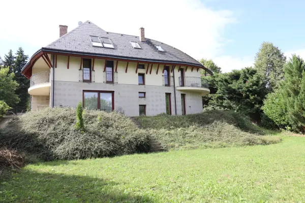 Eladó családi ház, Budapest, II. kerület 8 szoba 552 m² 499 M Ft