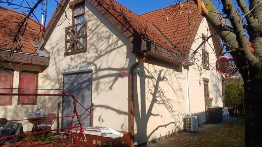 eladó családi ház, Budapest, XIV. kerület