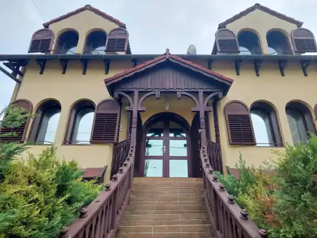 eladó családi ház, Budapest, XIV. kerület