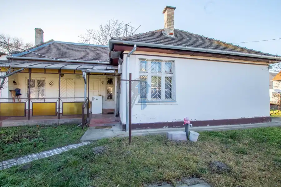 eladó családi ház, Budapest, XIX. kerület