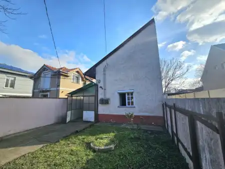 eladó családi ház, Budapest, XX. kerület