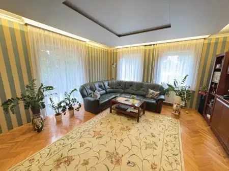 eladó családi ház, Budapest, XXI. kerület