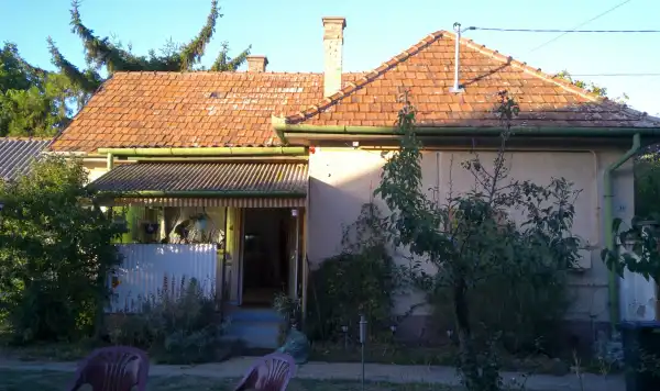 Eladó családi ház, Ceglédbercel 2 szoba 75 m² 43.9 M Ft