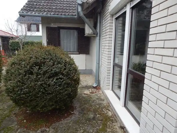 Eladó családi ház, Csabrendek 6 szoba 400 m² 117 M Ft