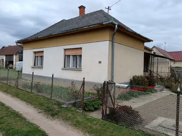 Eladó családi ház, Csesztreg 3 szoba 101 m² 22.5 M Ft