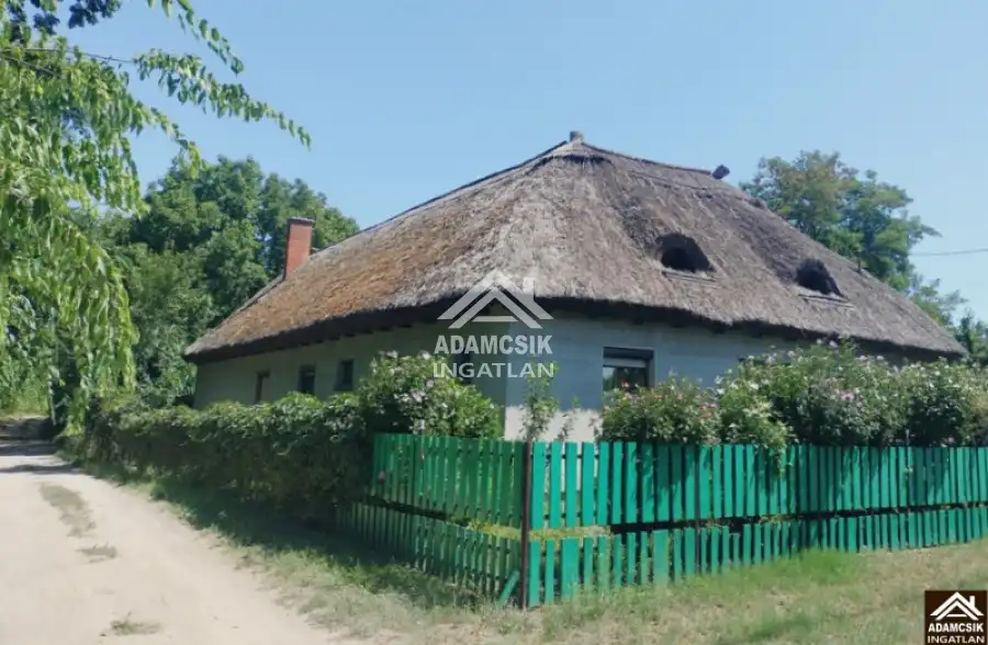 eladó családi ház, Dabas