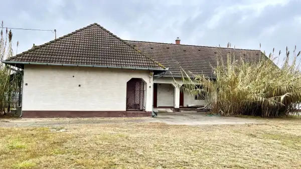 Eladó családi ház, Dabas 4 szoba 178 m² 64.99 M Ft
