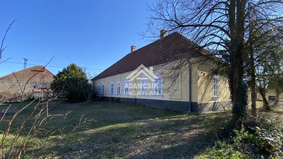 eladó családi ház, Dabas