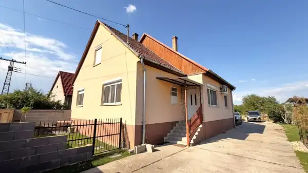 Eladó családi ház, Dabas 6 szoba 114 m² 84.99 M Ft