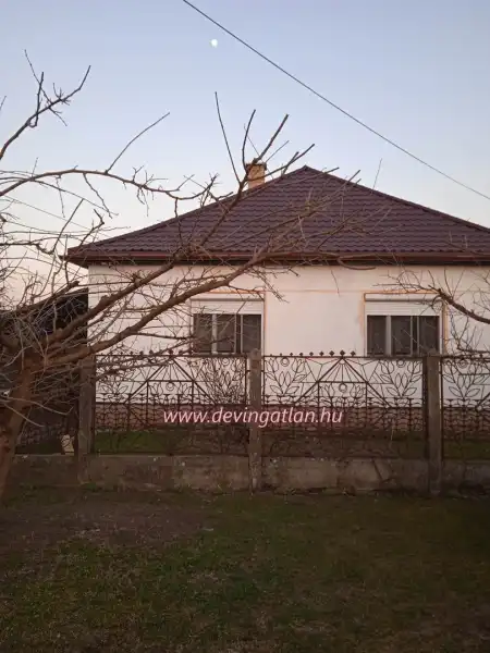 eladó családi ház, Debrecen