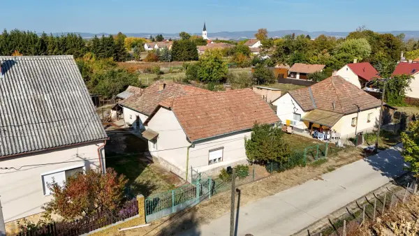 Eladó családi ház, Dejtár 3 szoba 128 m² 9.99 M Ft