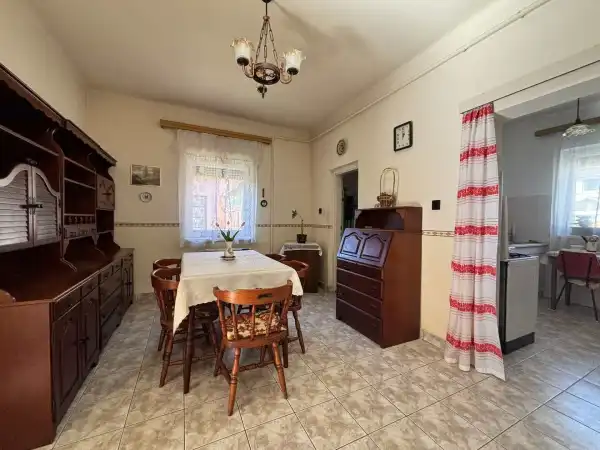 Eladó családi ház, Derecske 2 szoba 70 m² 44.9 M Ft