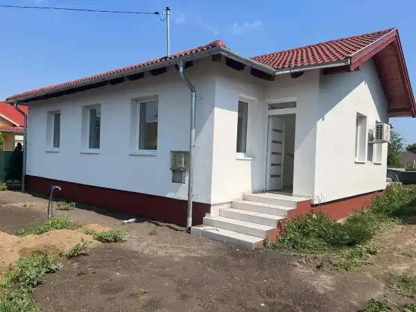 Eladó családi ház, Dunaharaszti 6 szoba 125 m² 119.9 M Ft