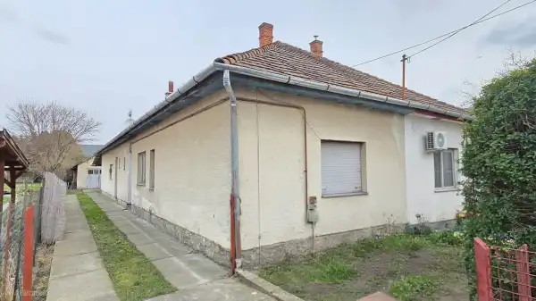Eladó családi ház, Dunaharaszti 3 szoba 106 m² 69.9 M Ft