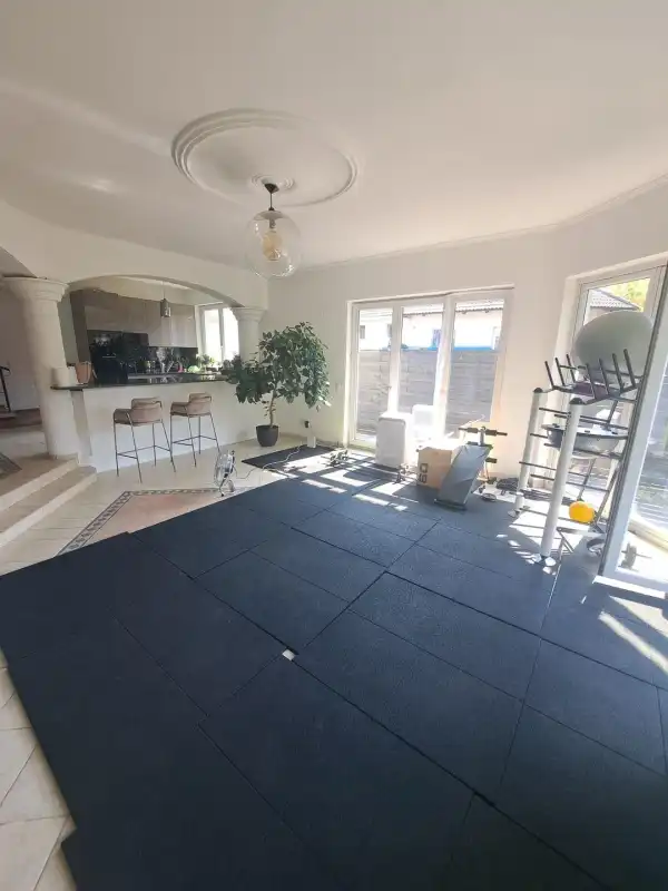 Eladó családi ház, Dunakeszi 4 szoba 166 m² 99.9 M Ft
