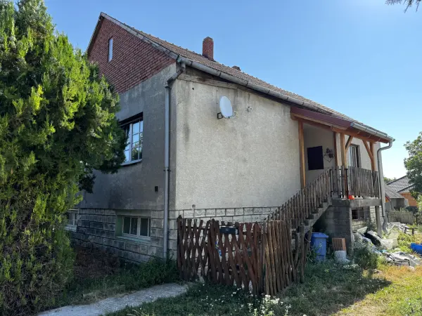 Eladó családi ház, Dunakiliti 3 szoba 94 m² 49.98 M Ft