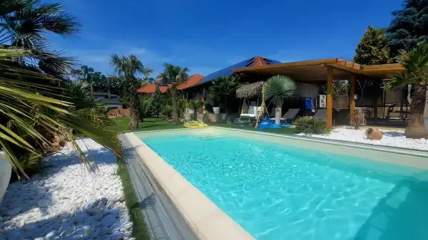 Eladó családi ház, Dunaújváros 3+1 szoba 183 m² 149.9 M Ft
