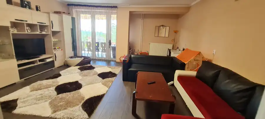 eladó családi ház, Dunaújváros
