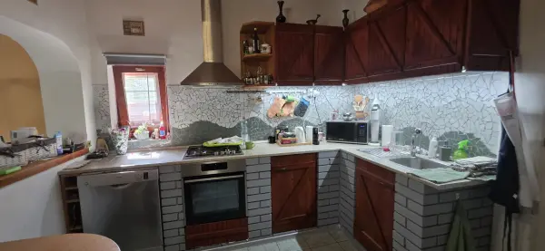 Eladó családi ház, Dunaújváros 2+2 szoba 95 m² 64.9 M Ft