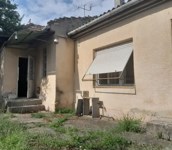 Eladó családi ház, Eger 2 szoba 60 m² 22 M Ft