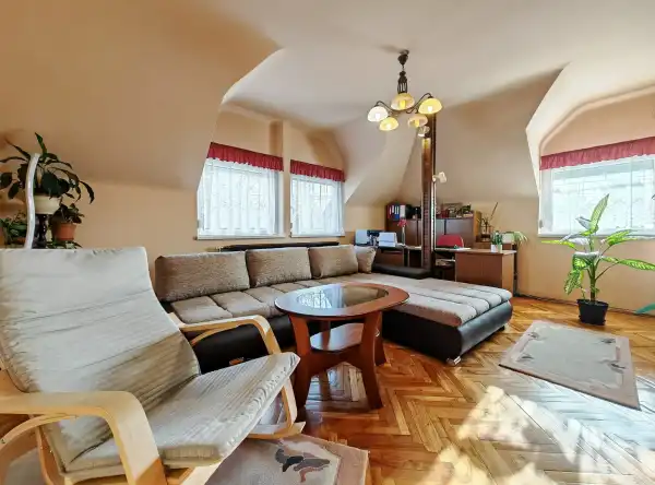 Eladó családi ház, Eger 6 szoba 189 m² 83.5 M Ft