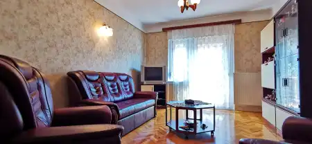 eladó családi ház, Eger