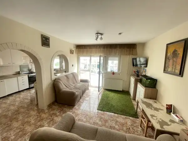 Eladó családi ház, Eger 6 szoba 150 m² 89 M Ft
