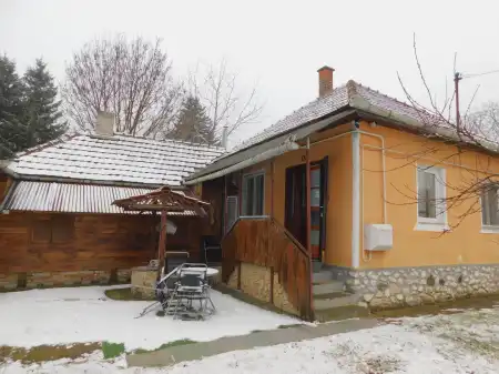eladó családi ház, Egerszalók
