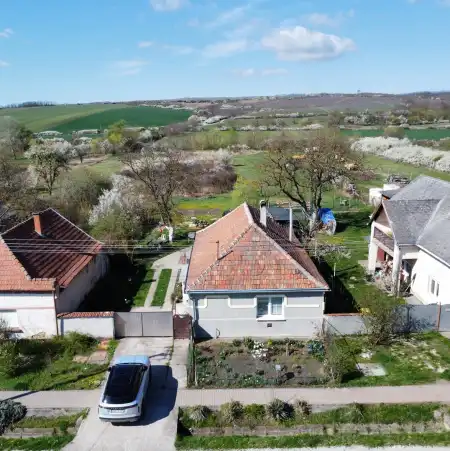 eladó családi ház, Egerszalók